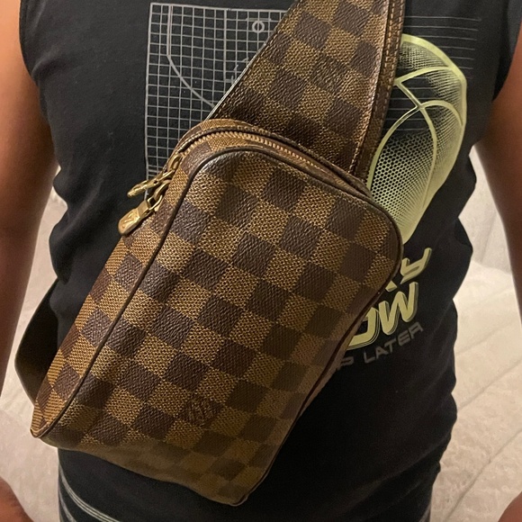 Louis Vuitton monogram messenger bag